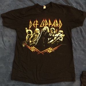 Vintage def lepard tour t shirt